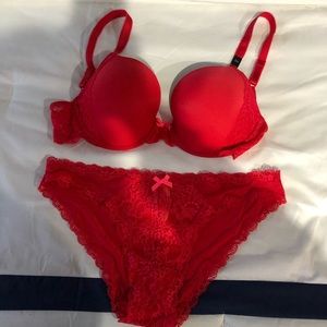 Victoria’s Secret Red Bra and Panty Set NWT